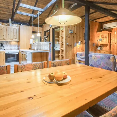 בית נופש Gabi - 30km From The Sea By Interhome *